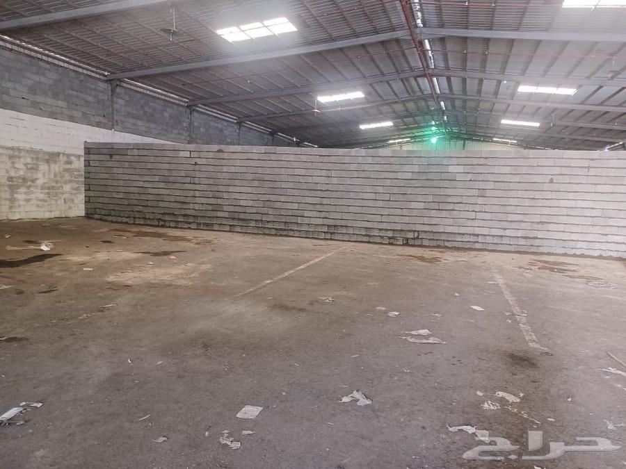 بنا ومليس64473868055681111