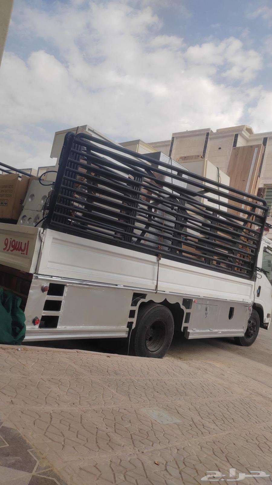 نقل العفش و نقل الأثاث داخل و الخارج الرياض64593460272387114