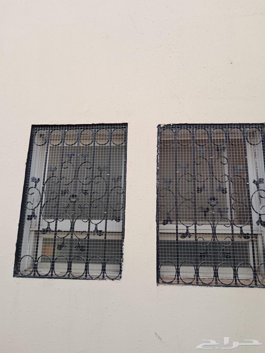 طارد حمام تركيب شبك وأشواك لمنع الحمام64473790346882112