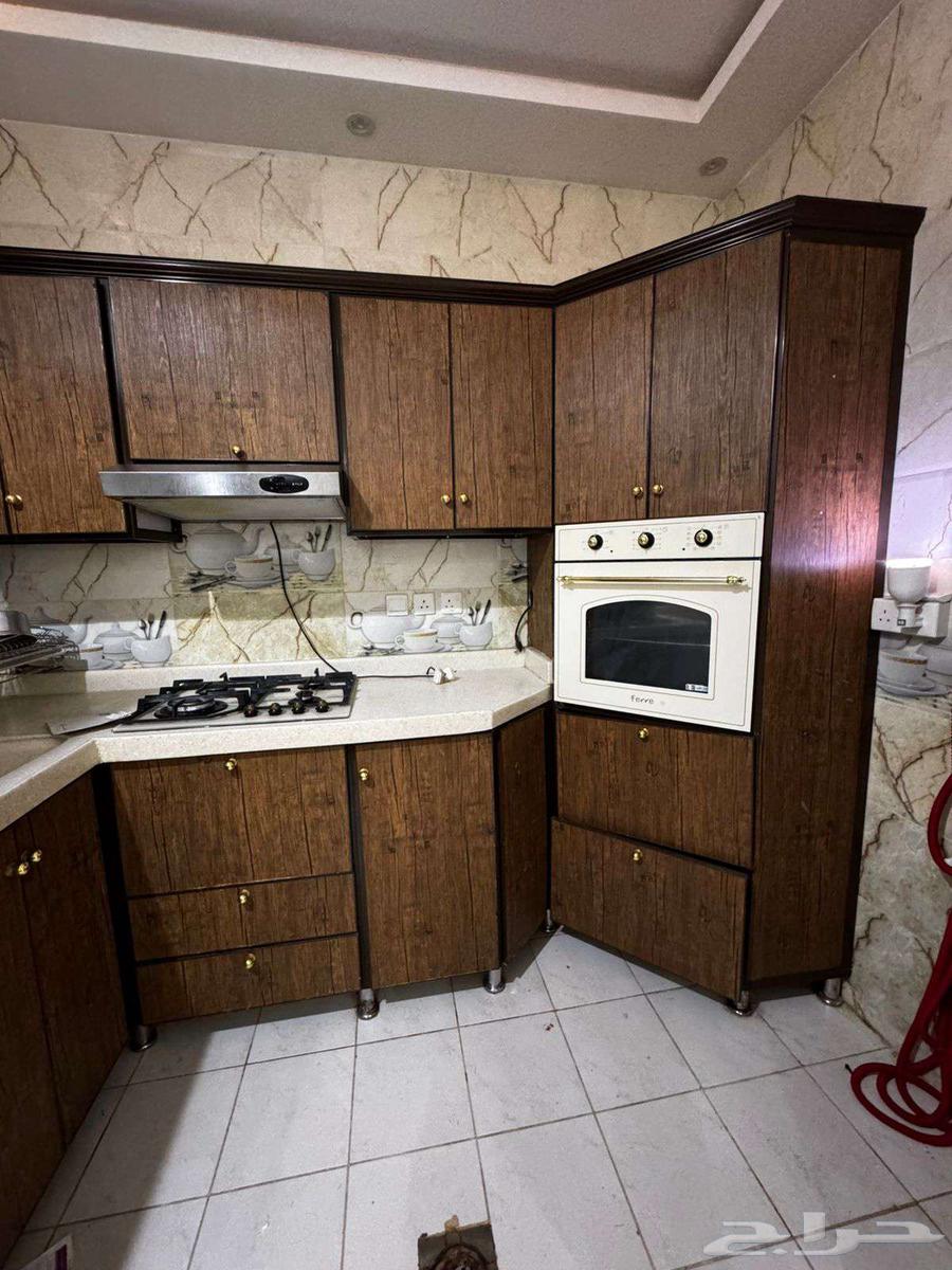 Furniture transportation in and out of Riyadh with disassembly and assembly, and delivery available64459897628162110