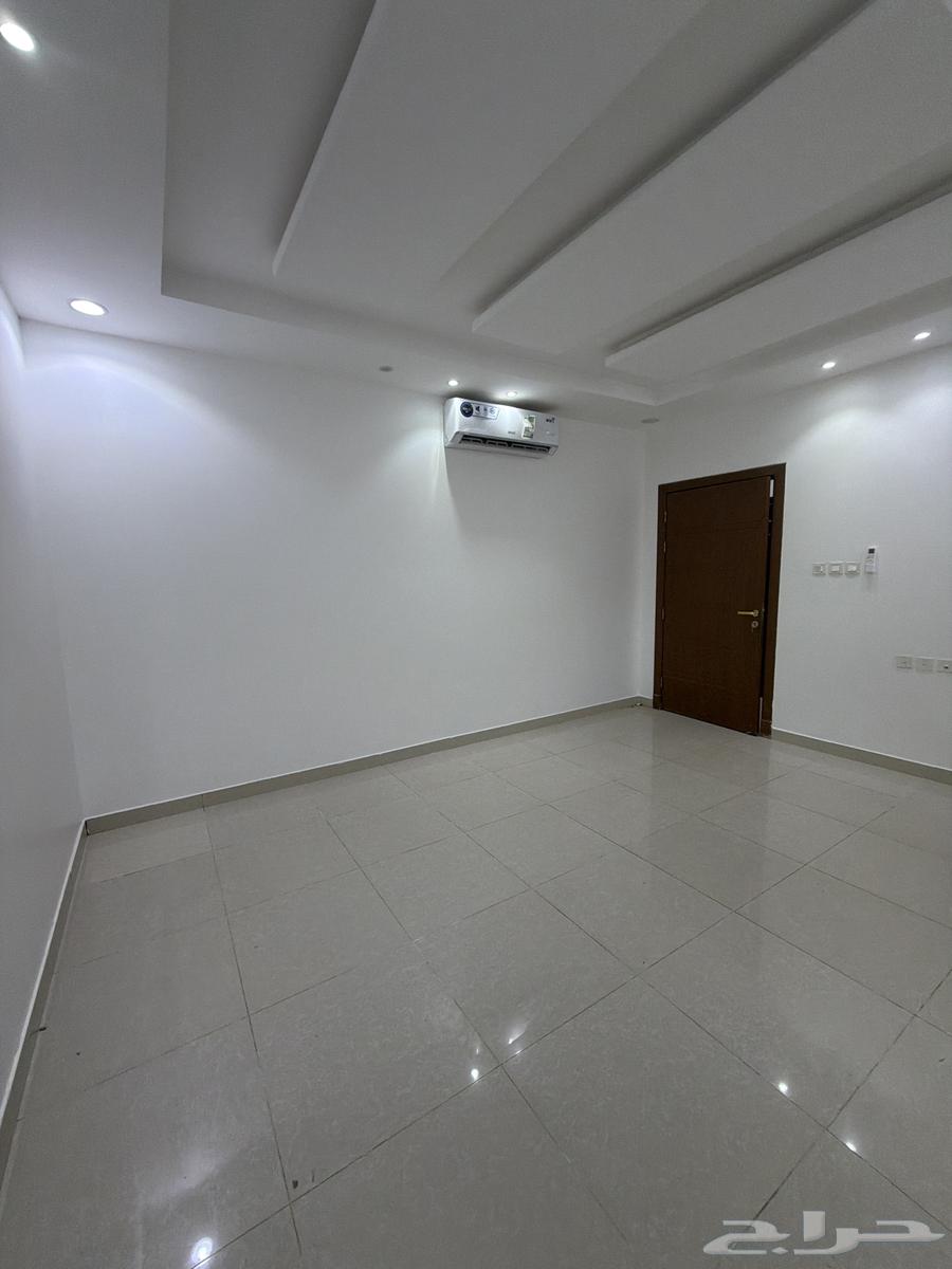 شقة للإيجار