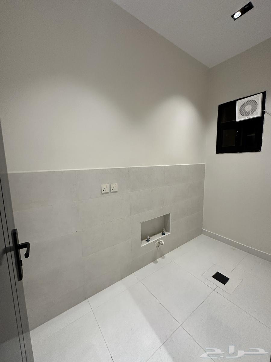 امتلك شقتك بحي مكتمل الخدمات حي التحلية وسعر 520 الف64473724239235114