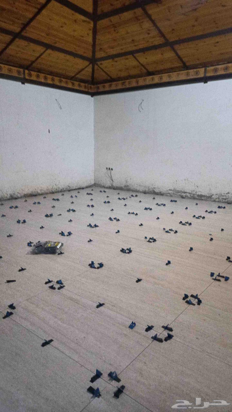 Tile layer64473742102915110