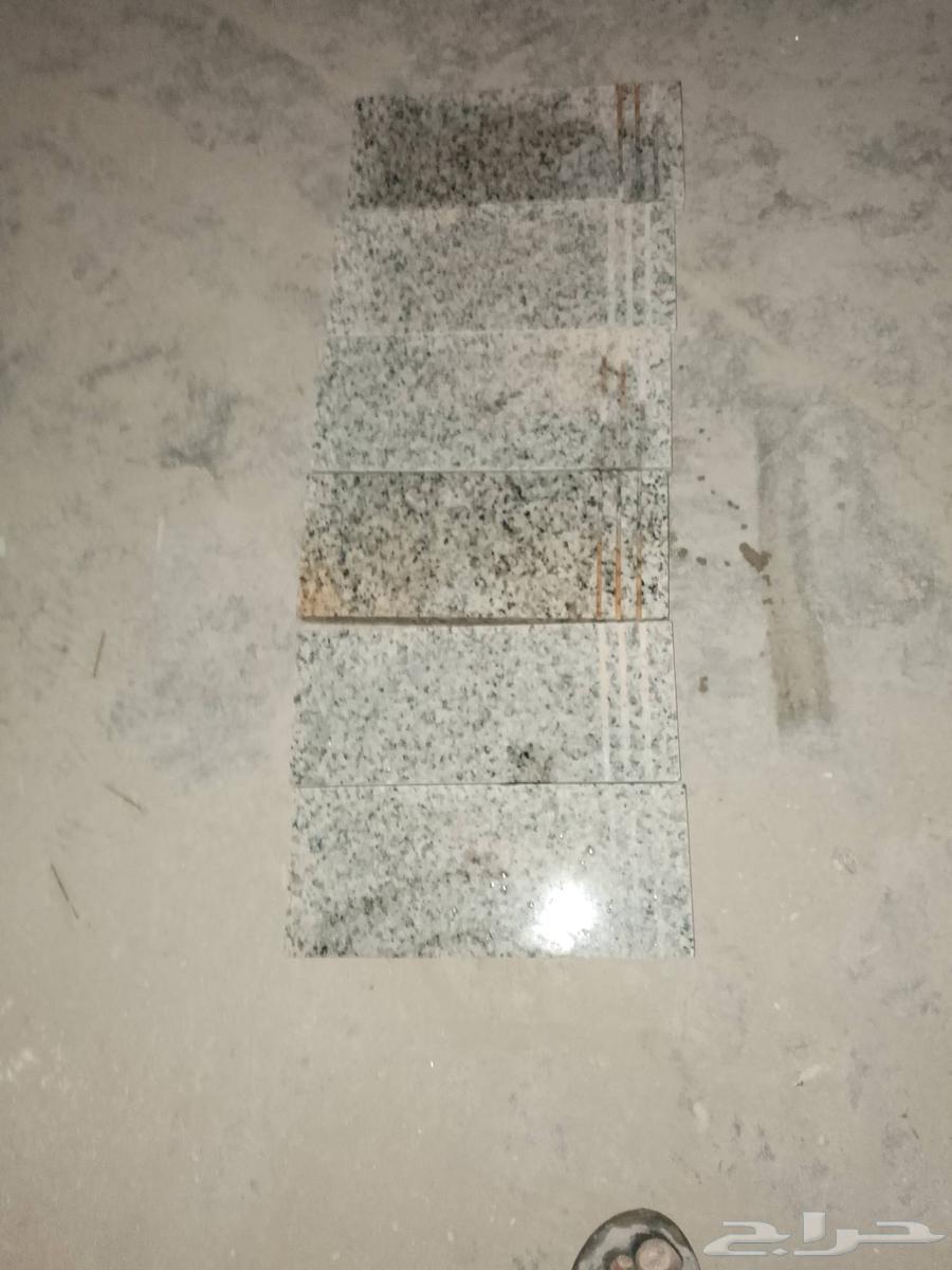 Large marble pieces suitable for thresholds and passages64459914057475110