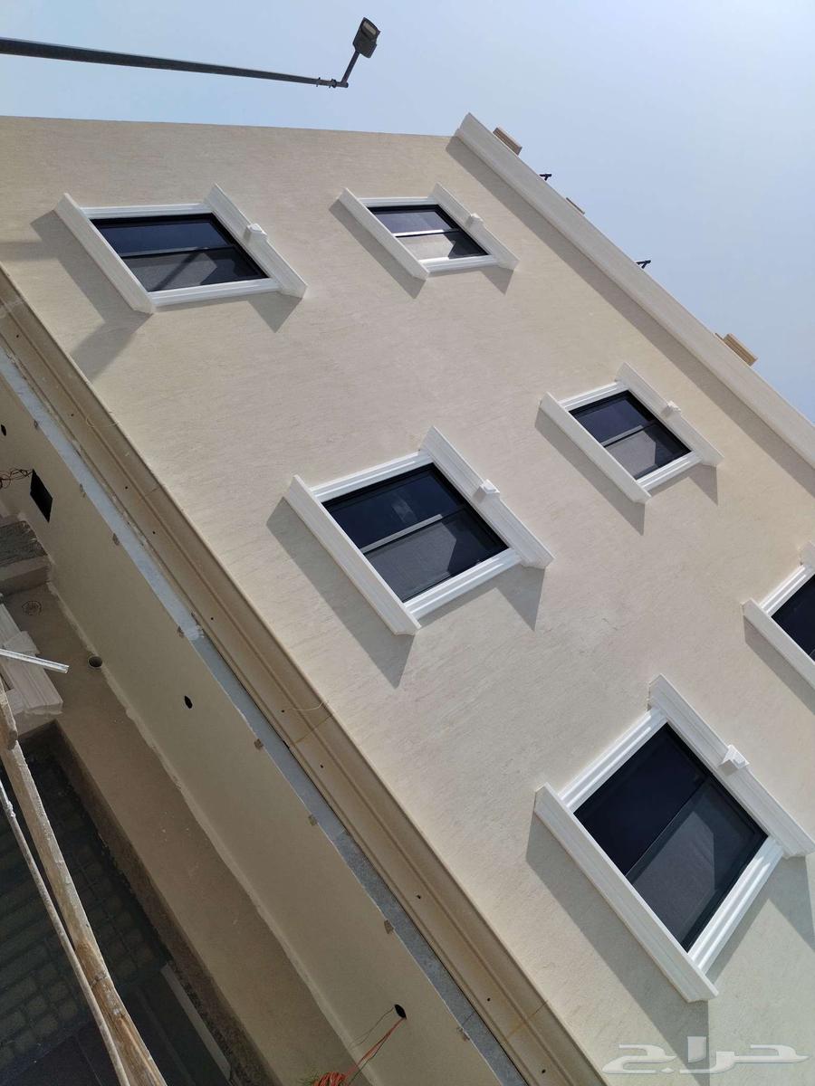 Cladding facades with stone foam64474028002435113