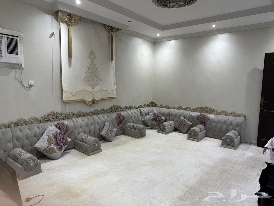 شقة فاخرة للبيع مكونة من خمس غرف64513272122499114