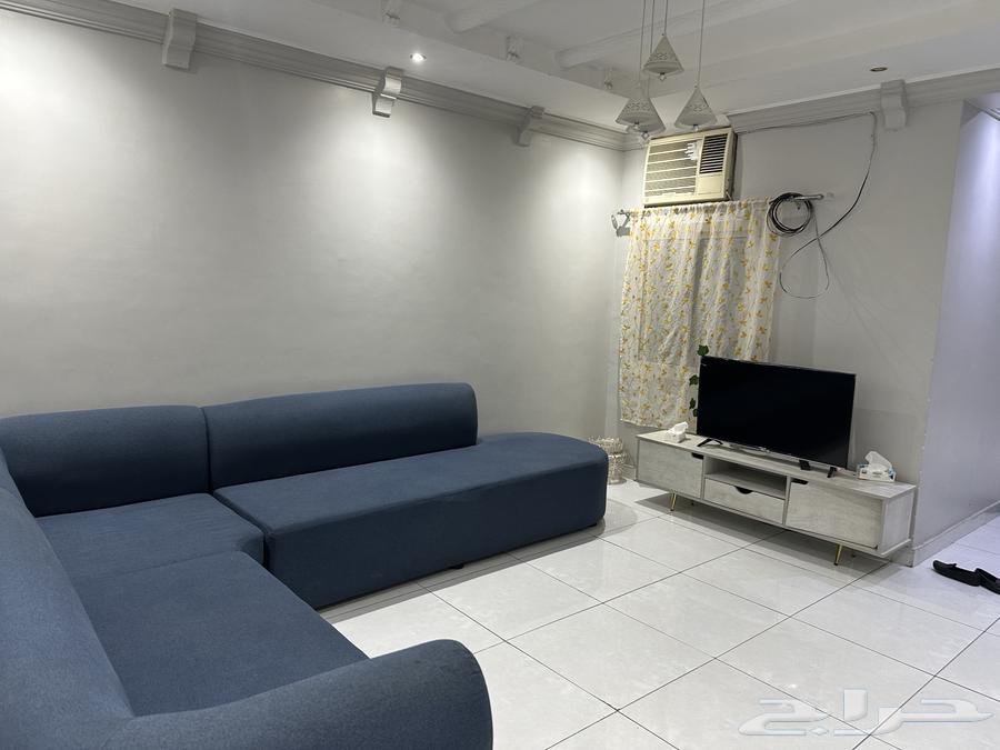 شقة فاخرة للبيع مكونة من خمس غرف64513272122499112