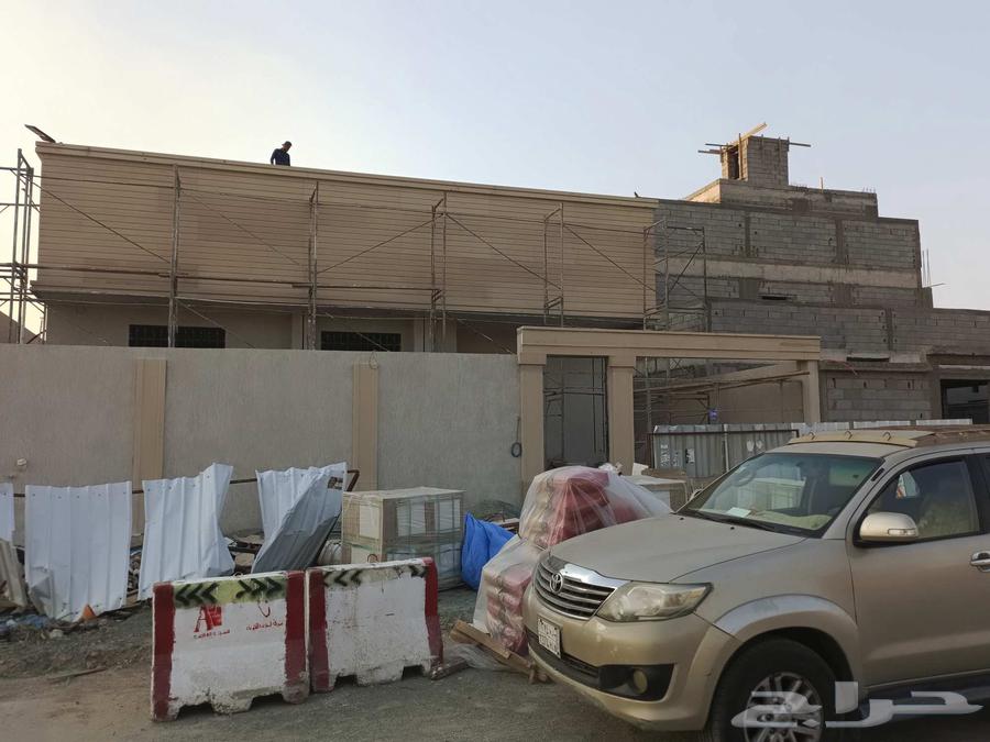 Cladding facades with stone foam64474028002435110