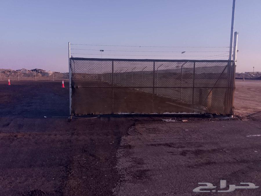 نقوم باتوريد واتركيب جميع انواع الشبوك والملاعب الهناقر والم64474012710786113