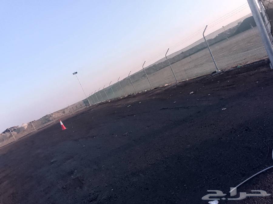 نقوم باتوريد واتركيب جميع انواع الشبوك والملاعب الهناقر والم64474012710786111