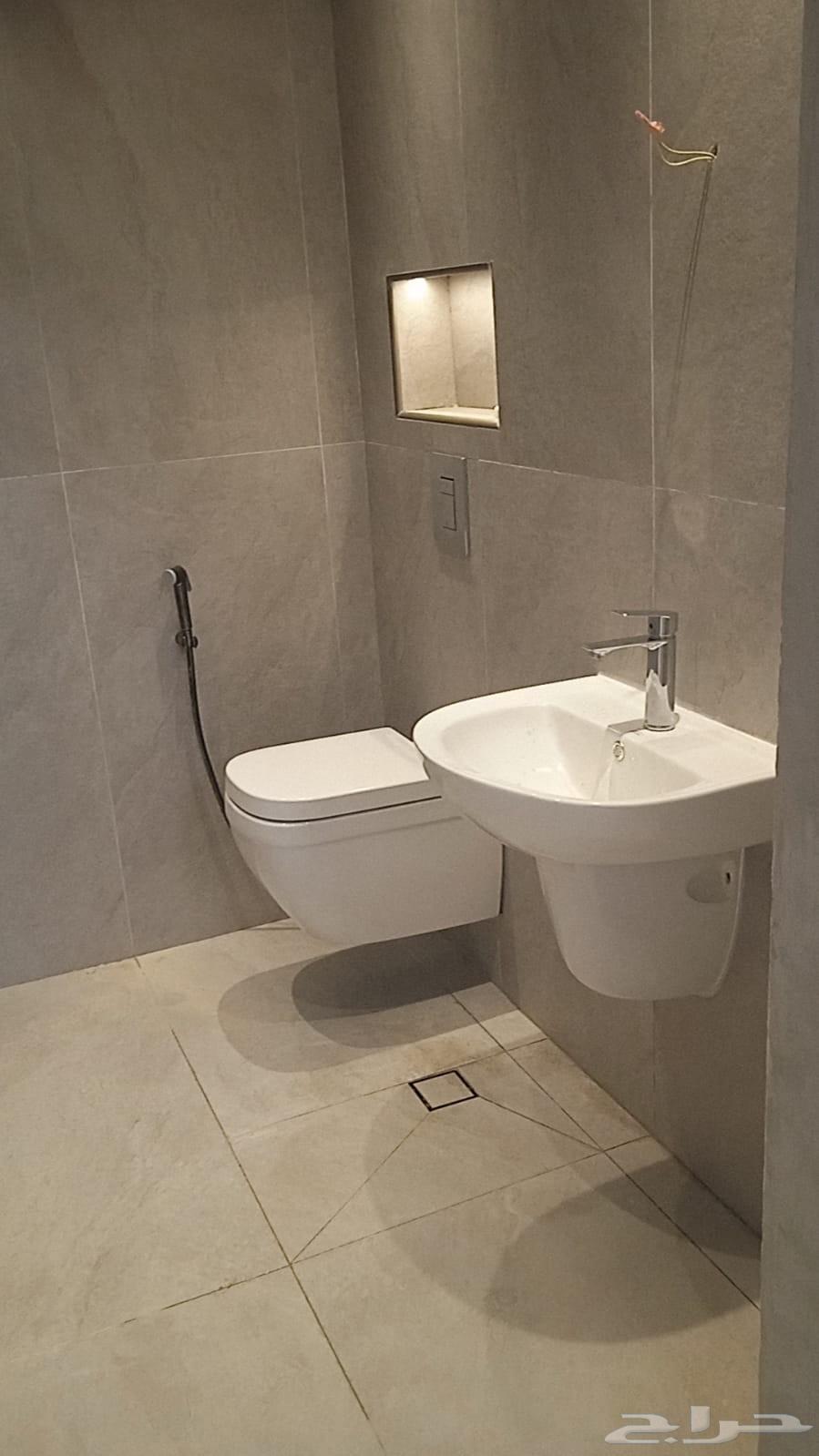 سباك خبره اكثر من خمس سنوات64473837819011114