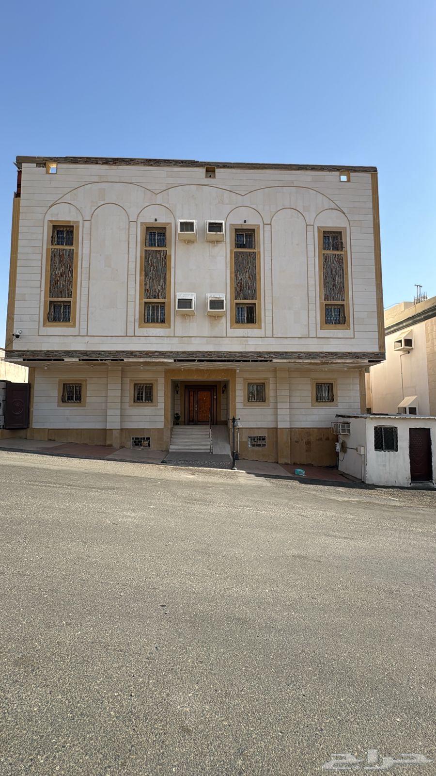 شقة للإيجار