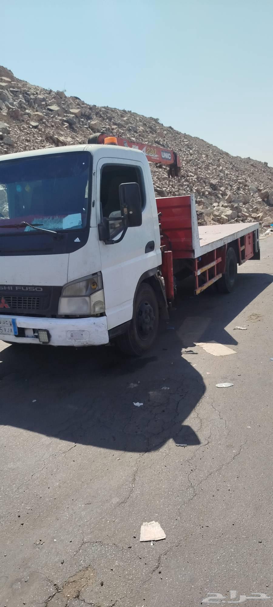 Dina Crane for internal and external trips in Jeddah, call us and we will reach you64473758695939110