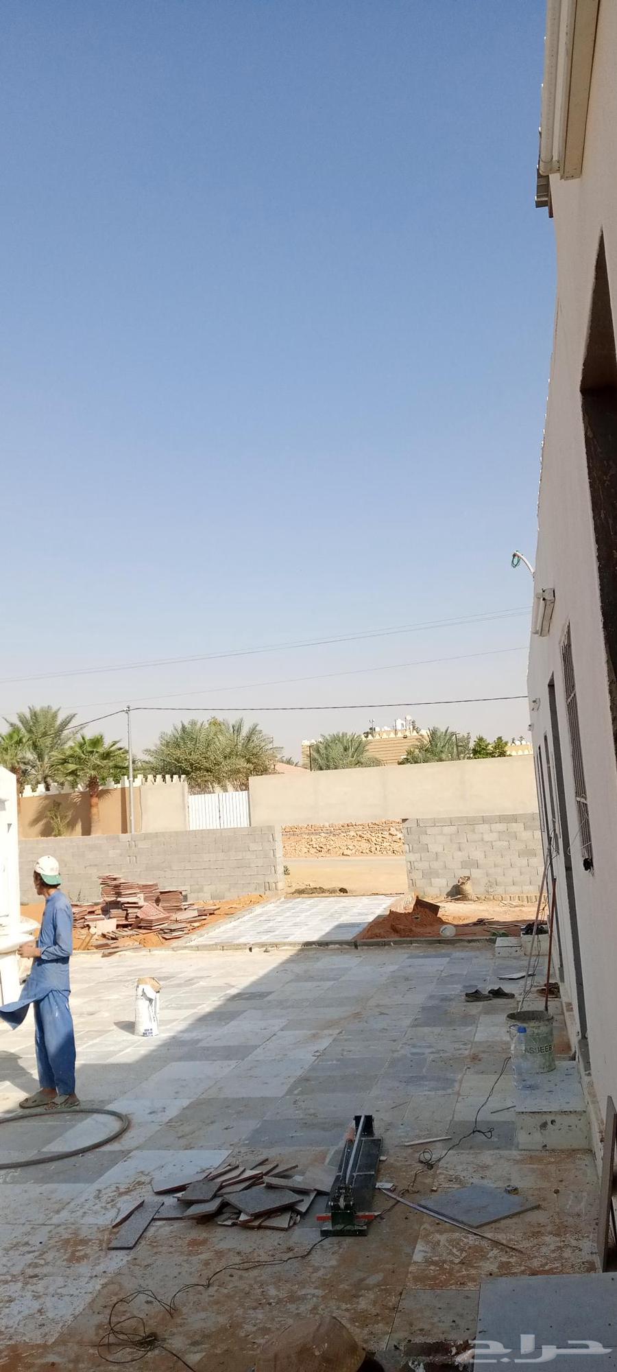 Ceramic tile laying, marble tile, parquet flooring, paving, breaking or installation 2564474043097985110