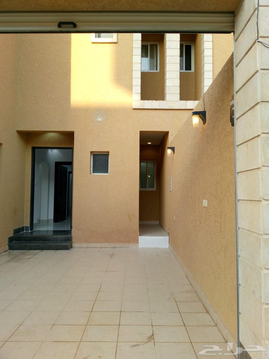 Ground floor, semi-new for rent in Al Narjis, Al Qumraa layout, 65,000 SAR64270277493377114