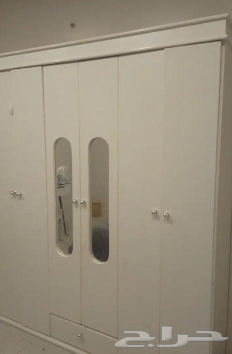 New bedroom and 2 sets of iron mesh chairs and new double-door refrigerator for Al-Saamel64270511821059112