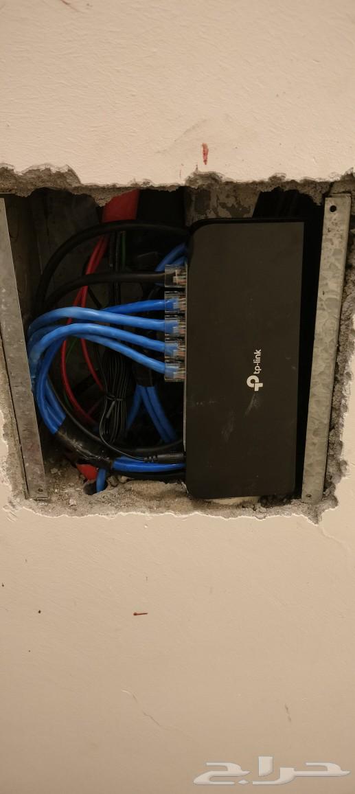 Internet Network Technician and Signal Booster Installer64270509580290112