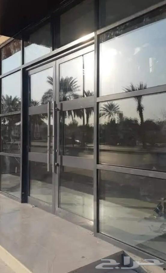 Tempered glass facades for shops, cabinets, door frames, and structures64273586221057114