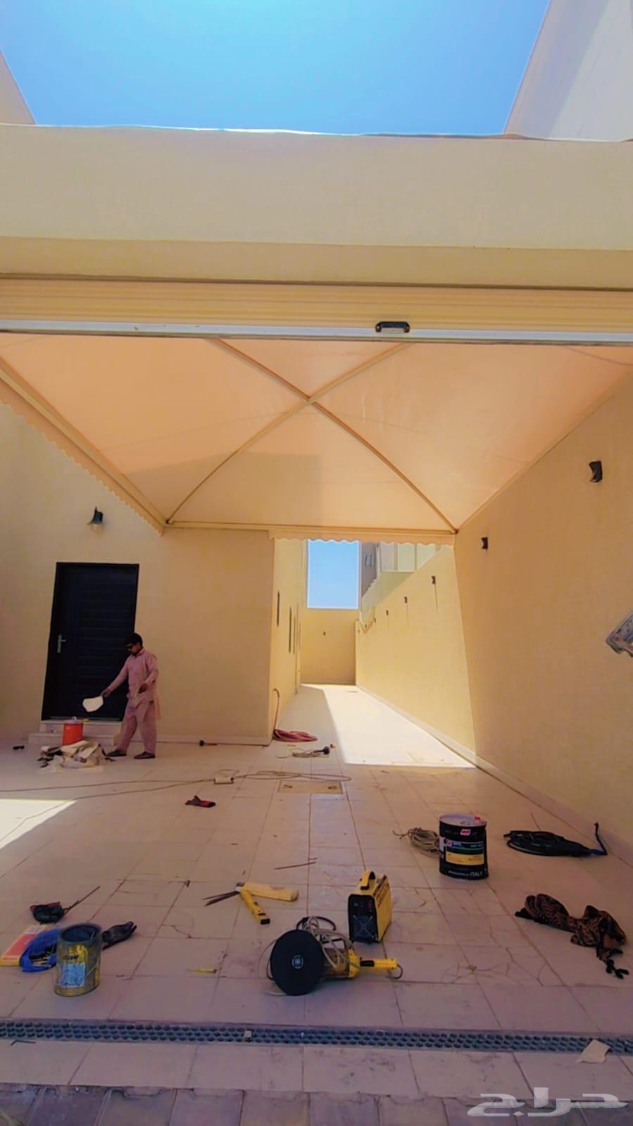 Shade and Sutar Blacksmith64274310032001111