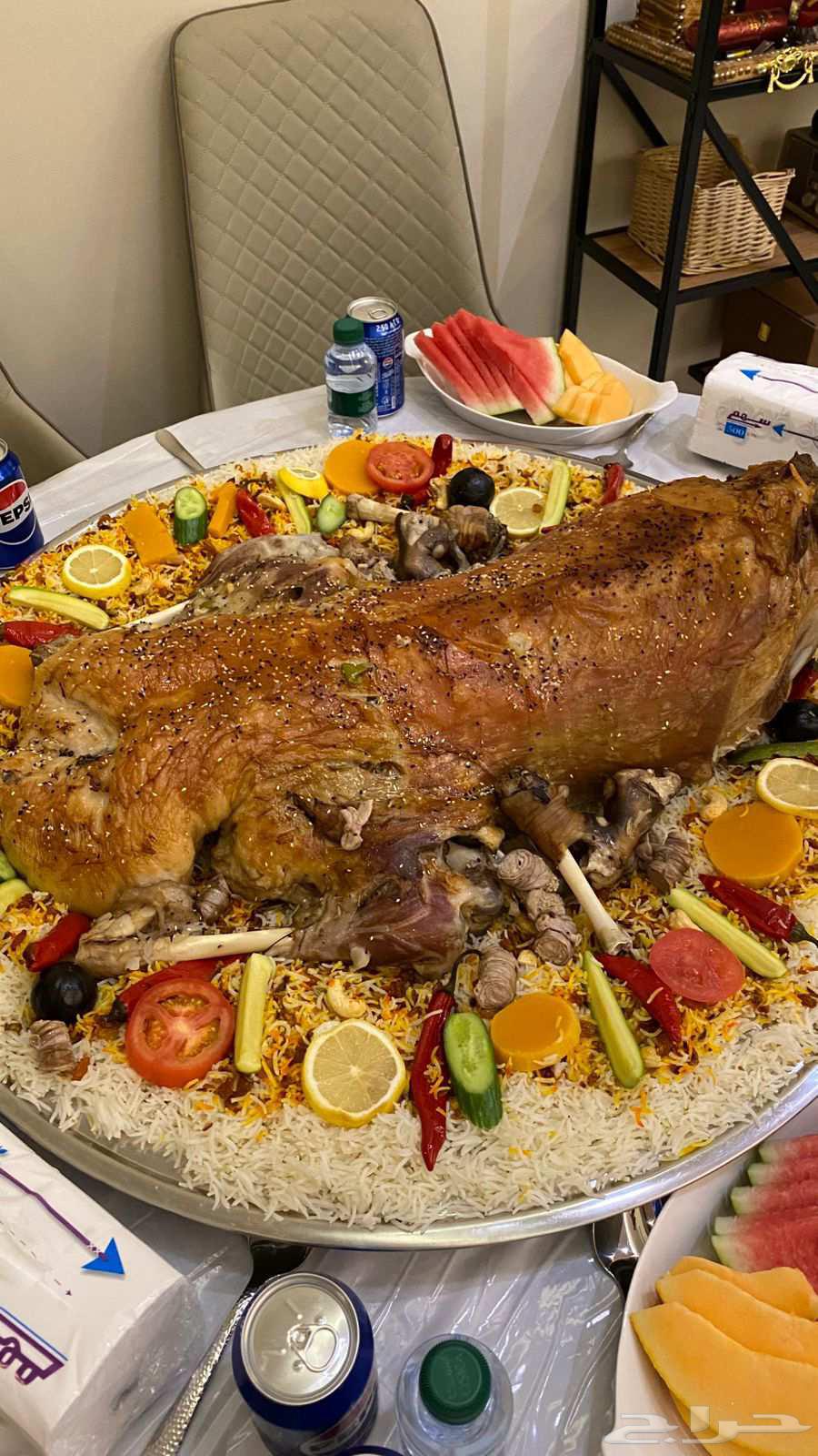 طباخ متنقل خبره وكفاه بالرياض وضواحيها لجميع الحفلات والمناس64274117872130111