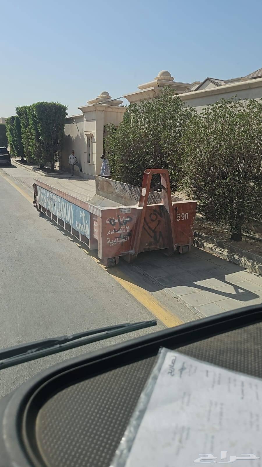 حاوية حاويات كبيره 6 متر 20 ياردة للايجار خدمة 24 ساعة64270509317890112