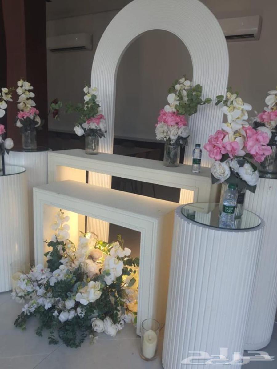 Coffee servers and attendants available inside and outside Riyadh64270286365315114