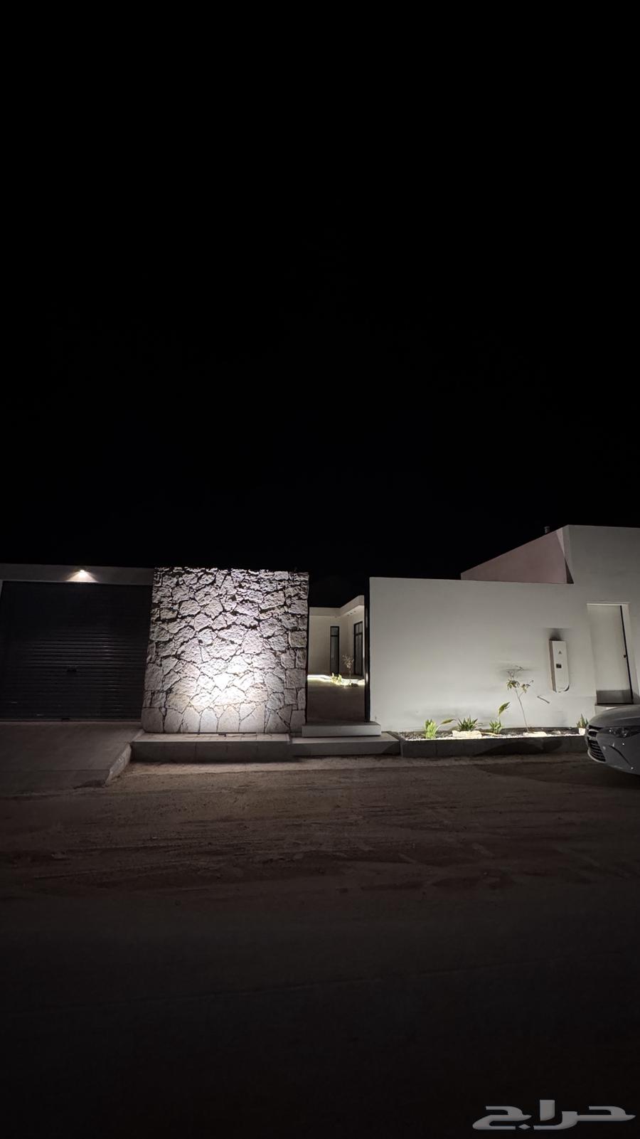 شاليه فاخر للبيع في اللسيب64473820036225111