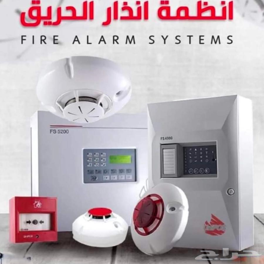 نعتمد على فريق من المهندسين والفنيين ذوي الخبرة ونستخدم أحد64474360775171113