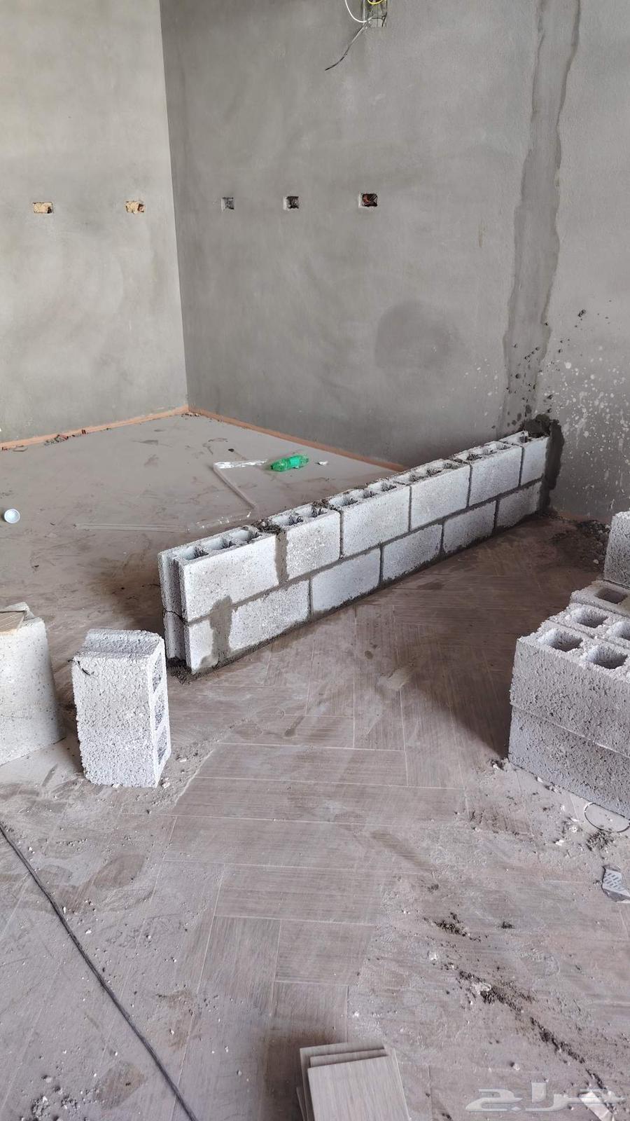 Cutting asphalt walls, sand roughening, external plastering, sealing openings, closing building openings64474139384962111