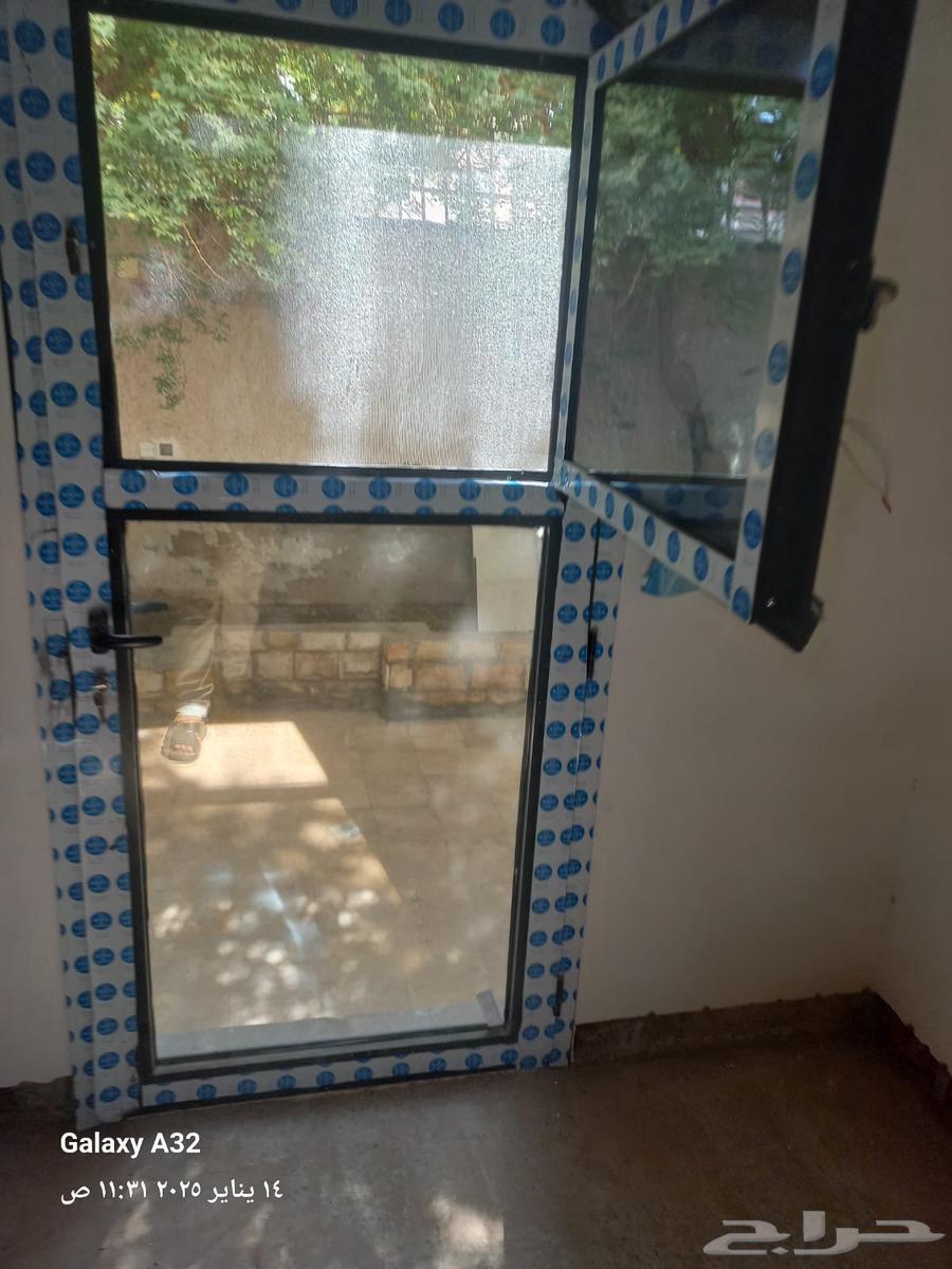 معلم المنيوم متنقل في جده64474233635970114