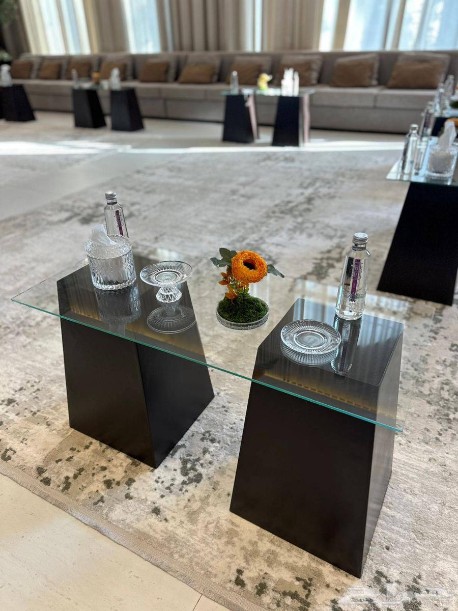 Coordination of parties, dining tables, reception events, graduation ceremonies, display screens64474091556738111