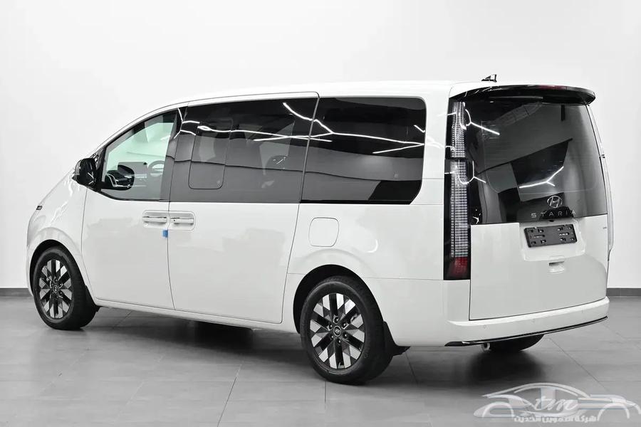 سيارات فخمة VIP لنقل الركاب داخل وخارج ابها64481402653443110