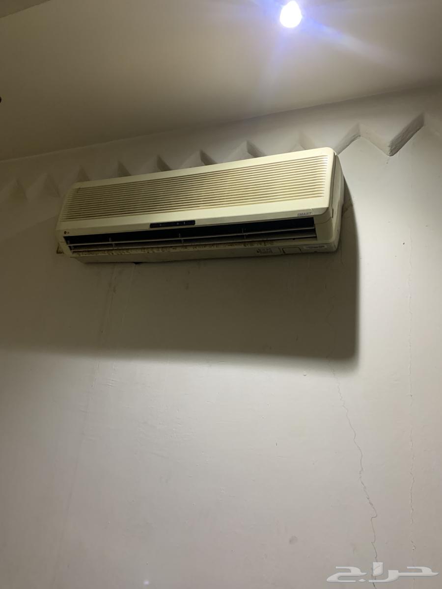 مكيف اسبلت و مكيف شباك على الشرط.64474171629698112