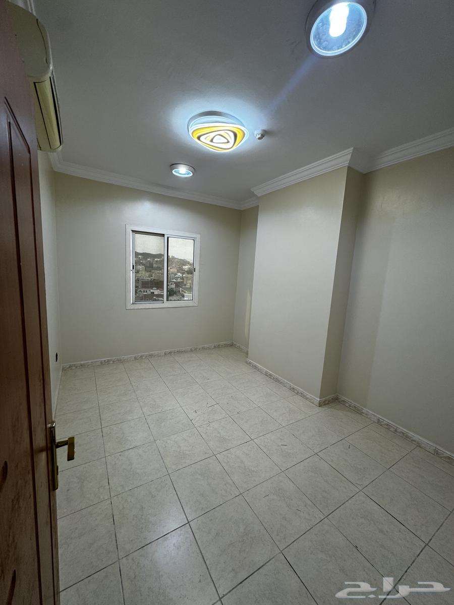 شقة فندقيه للايجار على شارع الحج مكة64481401036419114