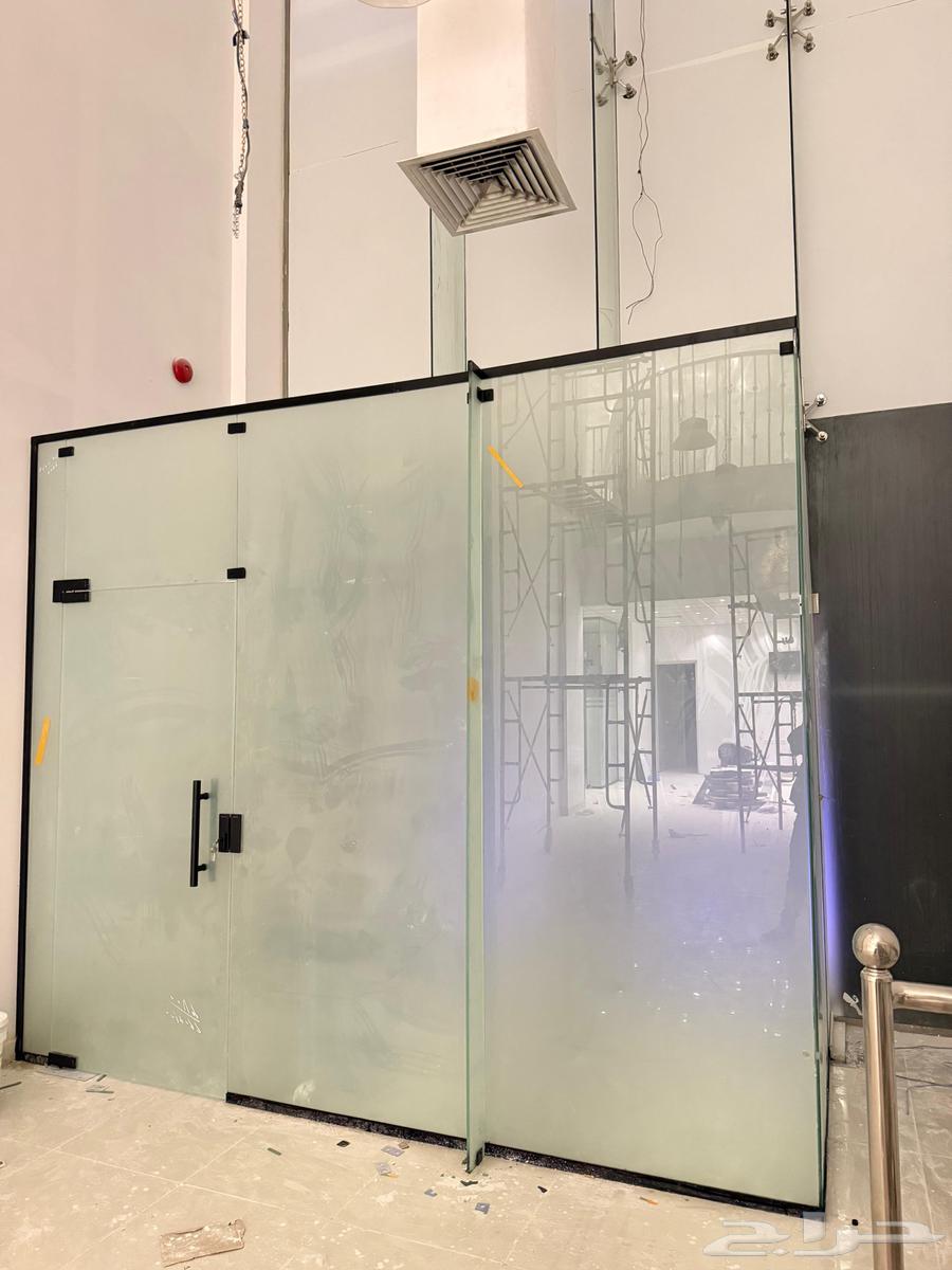 تركيب زجاج سكريت وصيانه الابواب الزجاج64474107457281112