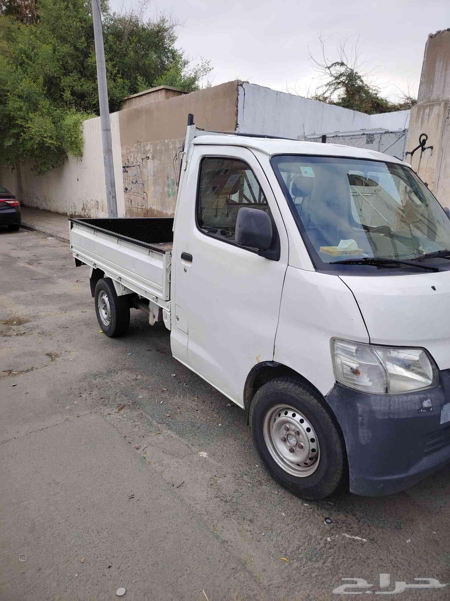 Motorcycle delivery service for trips and deliveries within and outside Jeddah64474267538051110