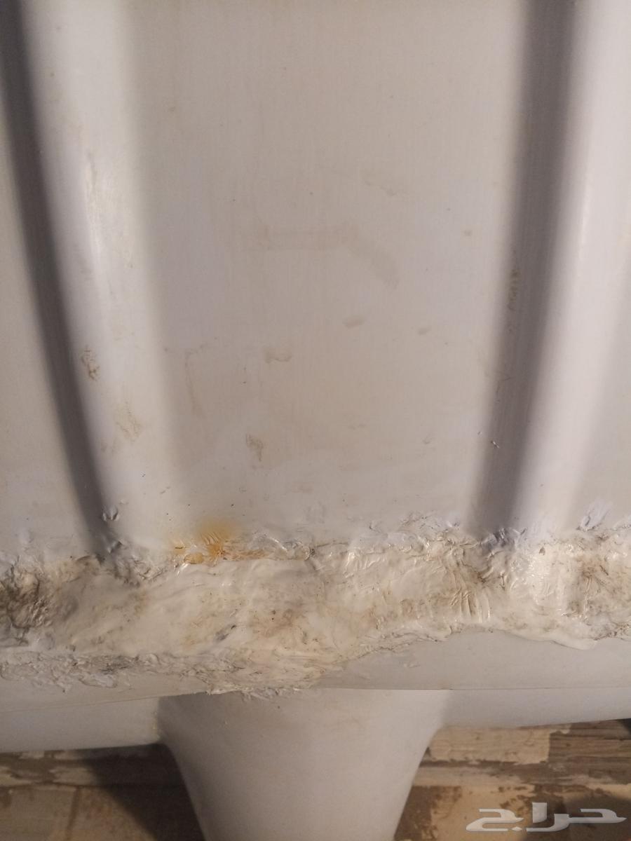 فني تلحيم جميع خزانات المياه بنفس مواد الخزان وليس الغراء64474170579203110