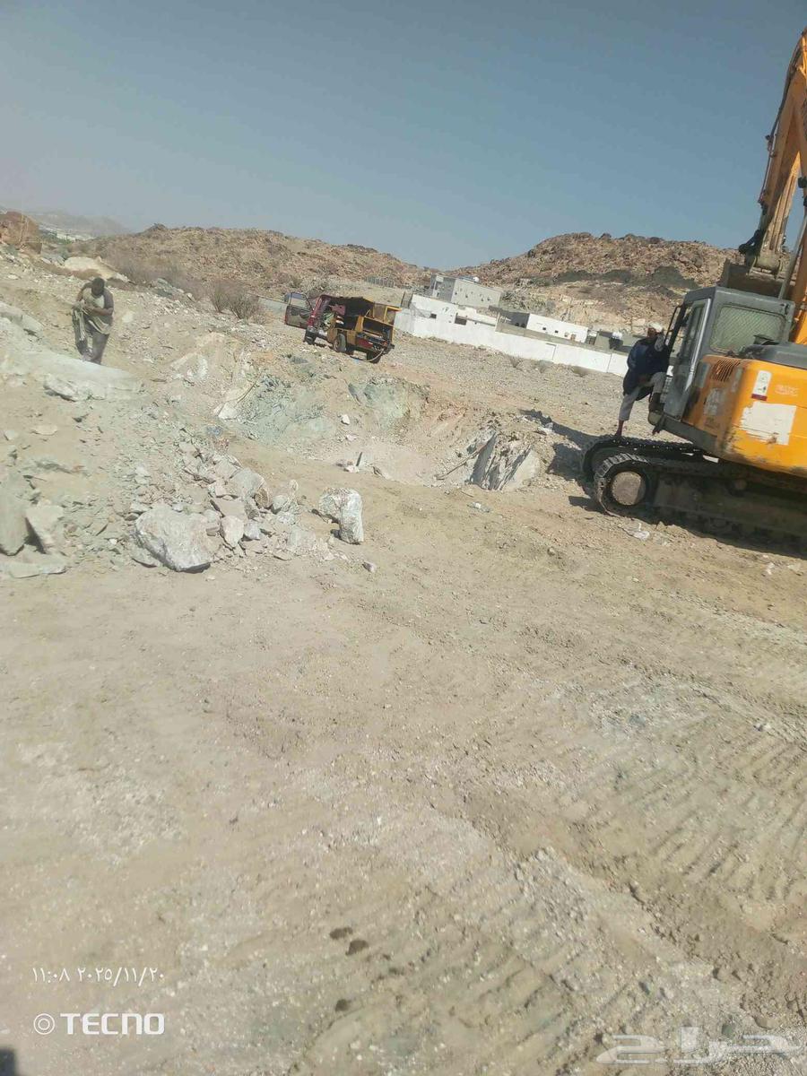 تكسير الجبال وتفتيت اصخور وتخريمه كنبريشنات وبكلينات64474171595905110