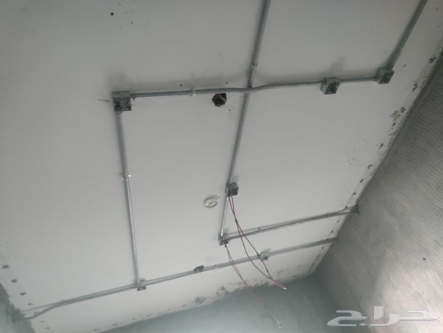 تمديد كاميرات وكهرباء وحساسات بالنقطه64501271021571113