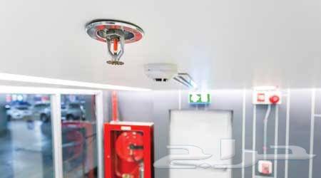 نعتمد على فريق من المهندسين والفنيين ذوي الخبرة ونستخدم أحد64474360775171114