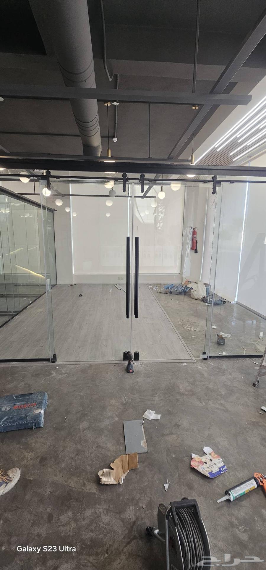 تركيب واجهات زجاج 12ملي سكريت مع ضمان الشغل والصيانه مجانيه64474345596675113