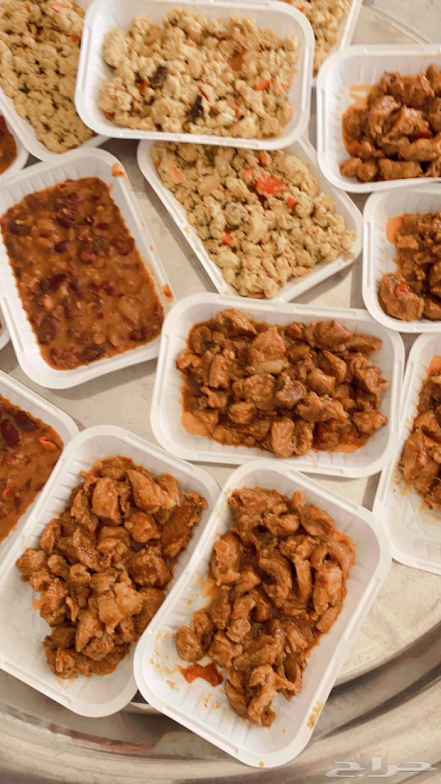 المطبخ المتنقل متواجدين في مهرجان الملك عبدالعزيز64481463014019114