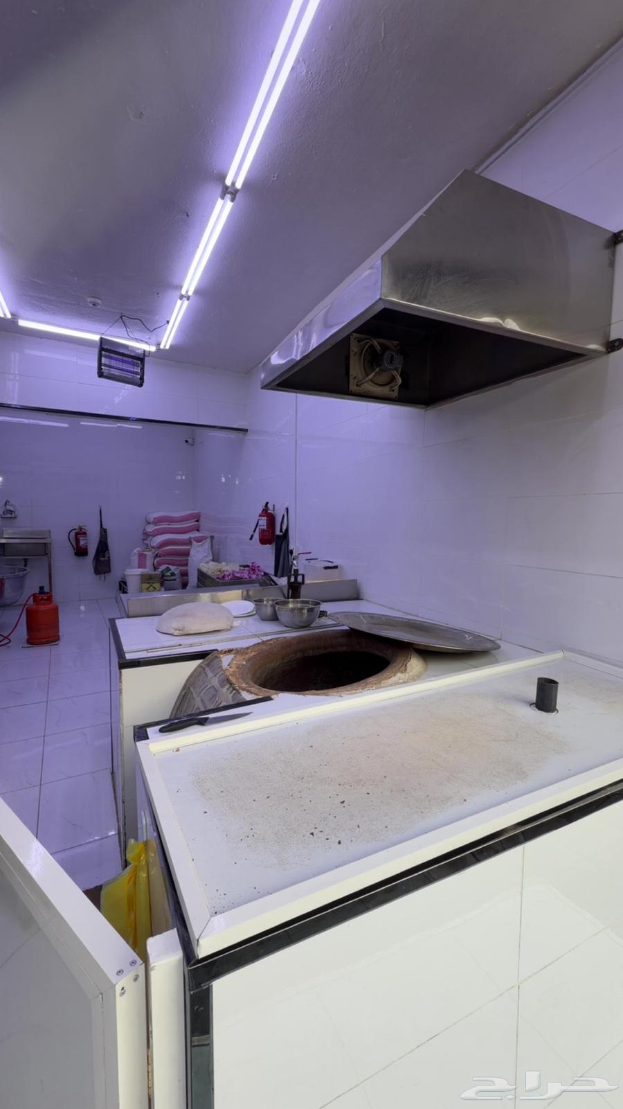 محل تميس للتقبيل (تميس صابر)64487037298178112