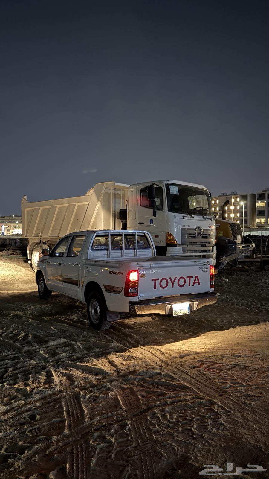 هايلكس مشاوير نقل اغراض وعفش64481463282178111