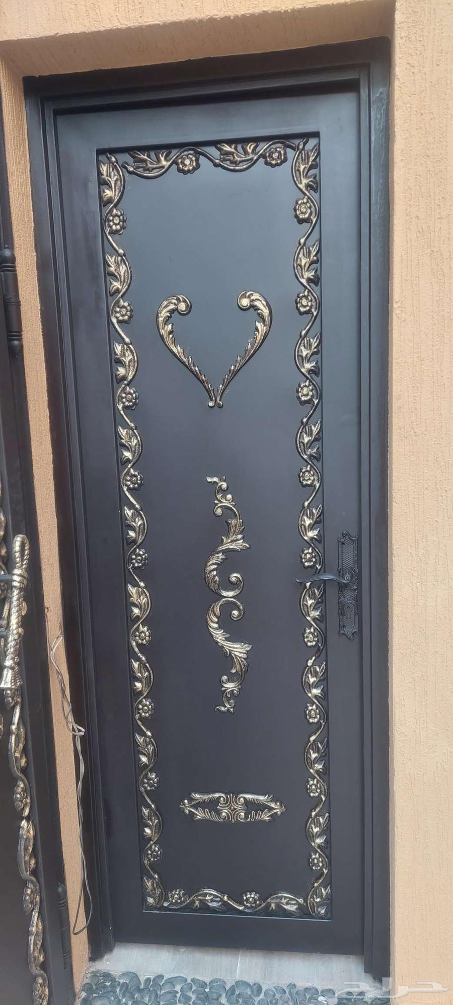 نحن لا نقوم بجميع أنواع أعمال الأبواب.64481464357122112