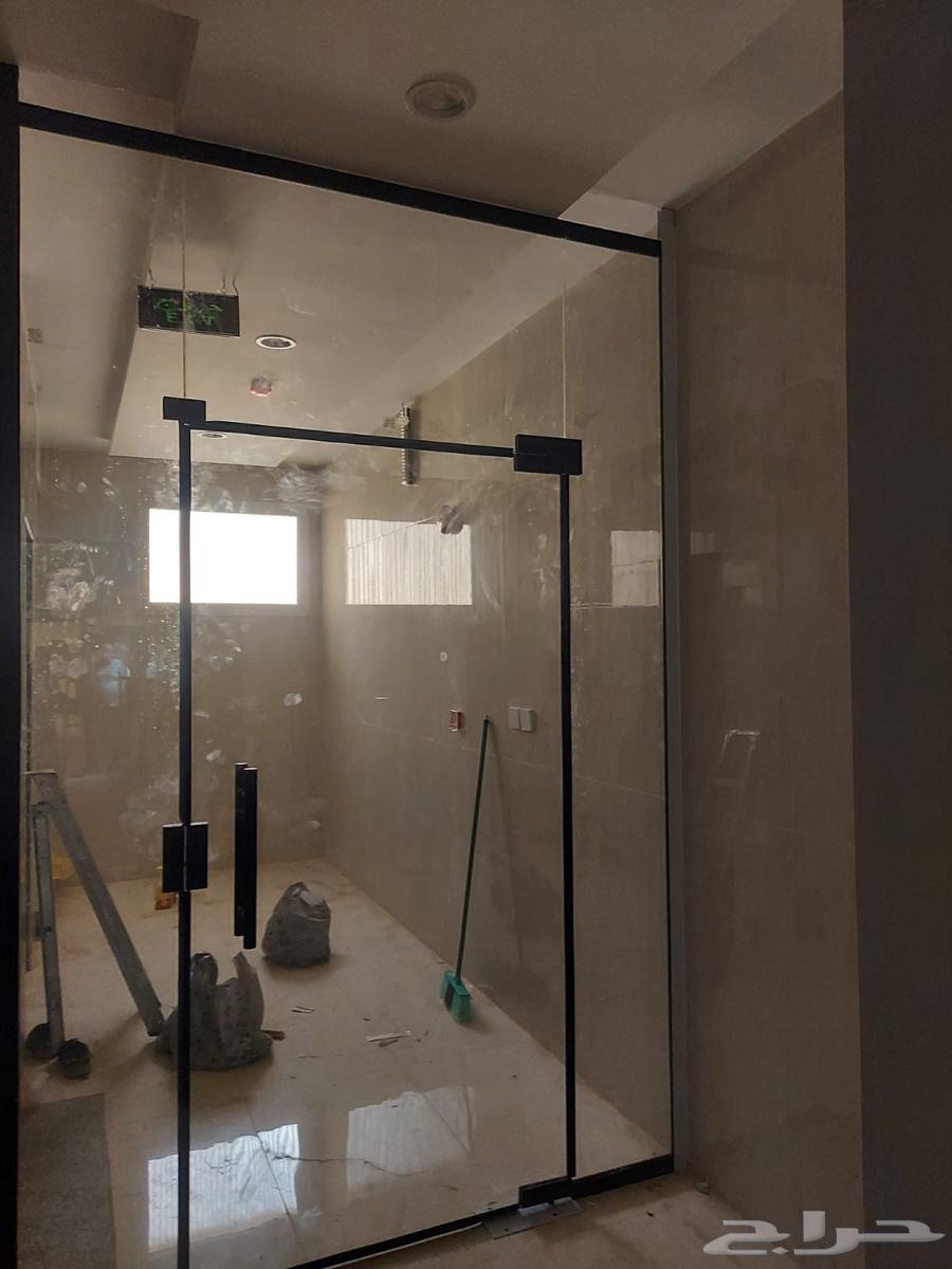 Scratch glass64487103638531111