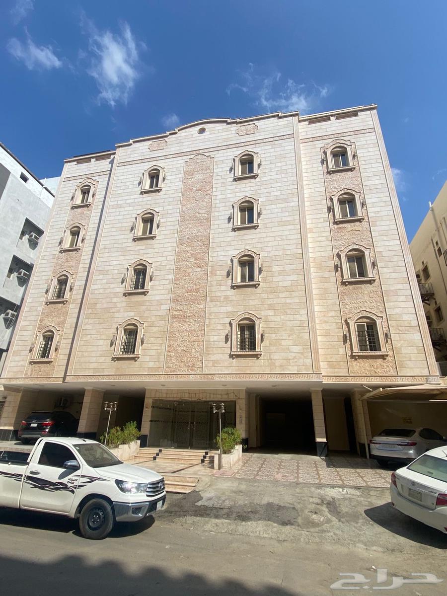 فرصة مميزة شقة بمساحة 189م ب375000بجدة الريان64487036520322110