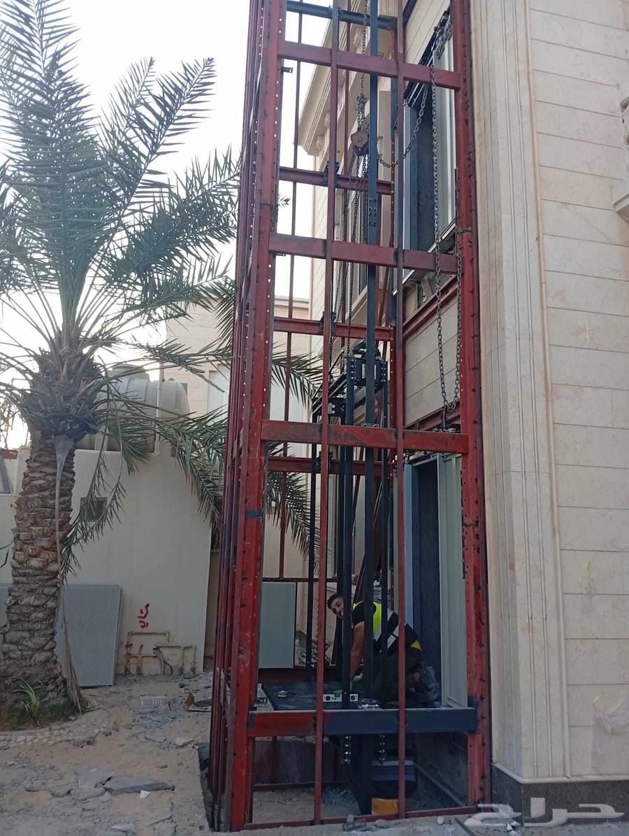 Implementation and installation of a metal tower for an electric elevator by Al-Rawad Elevators Company64487152014338110