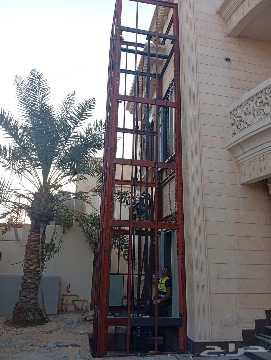 Implementation and installation of a metal tower for an electric elevator by Al-Rawad Elevators Company64487152014338111