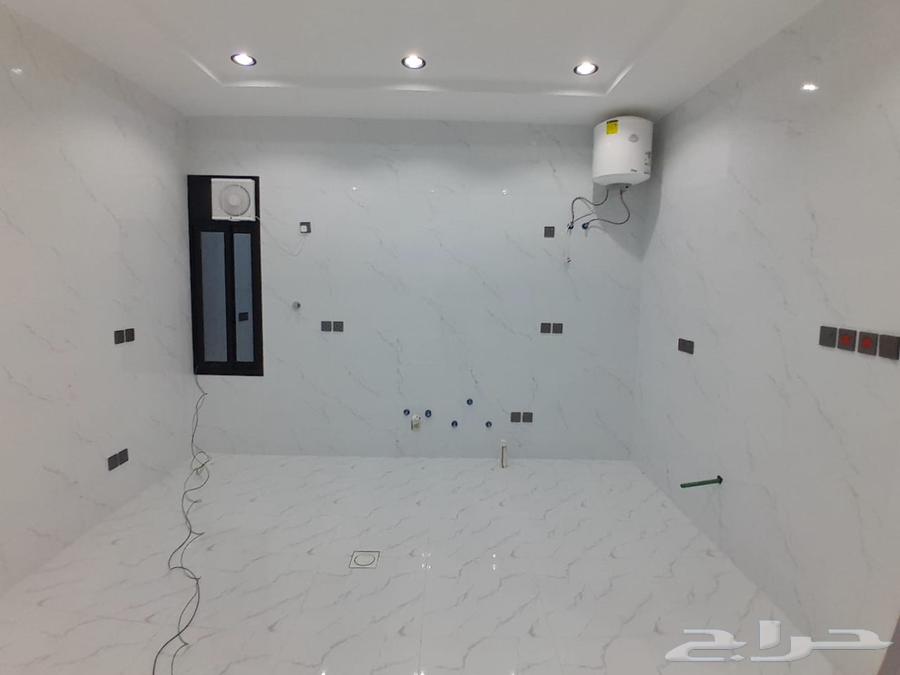 للبيع شقه دور ارضي تمليك بمدخل سيارة بسعر 550الف مخطط664487021423747114